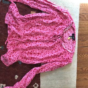 Jessica Simpson pink peasant blouse